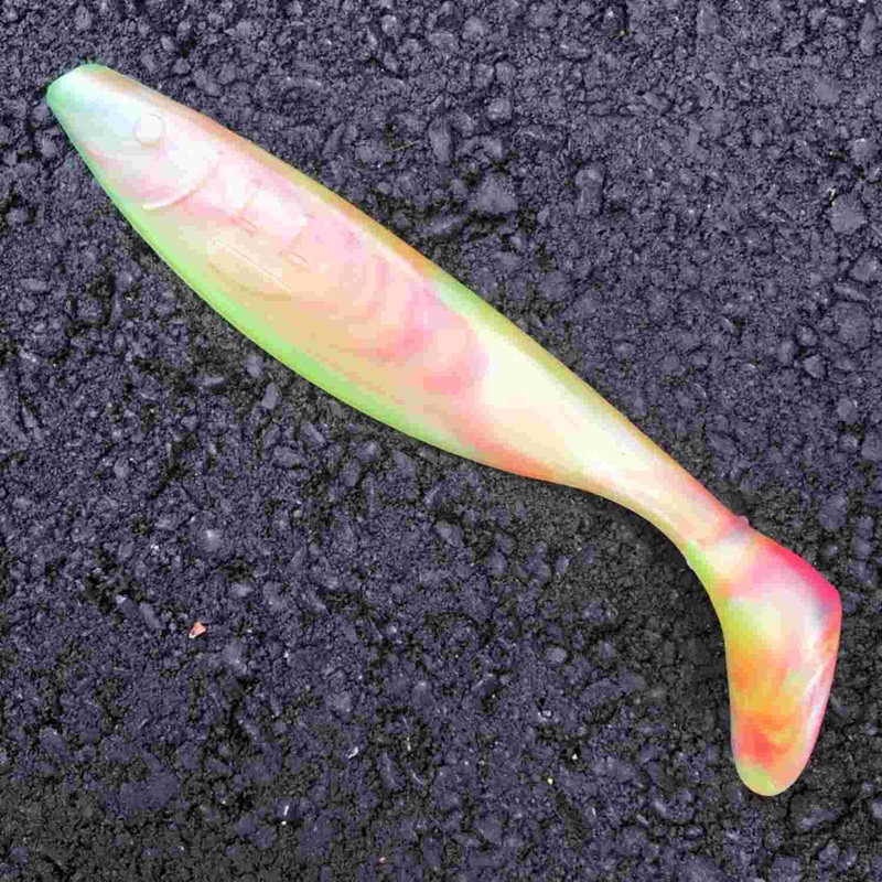 Leading Lures Rattling 9" Shad Wonderbread