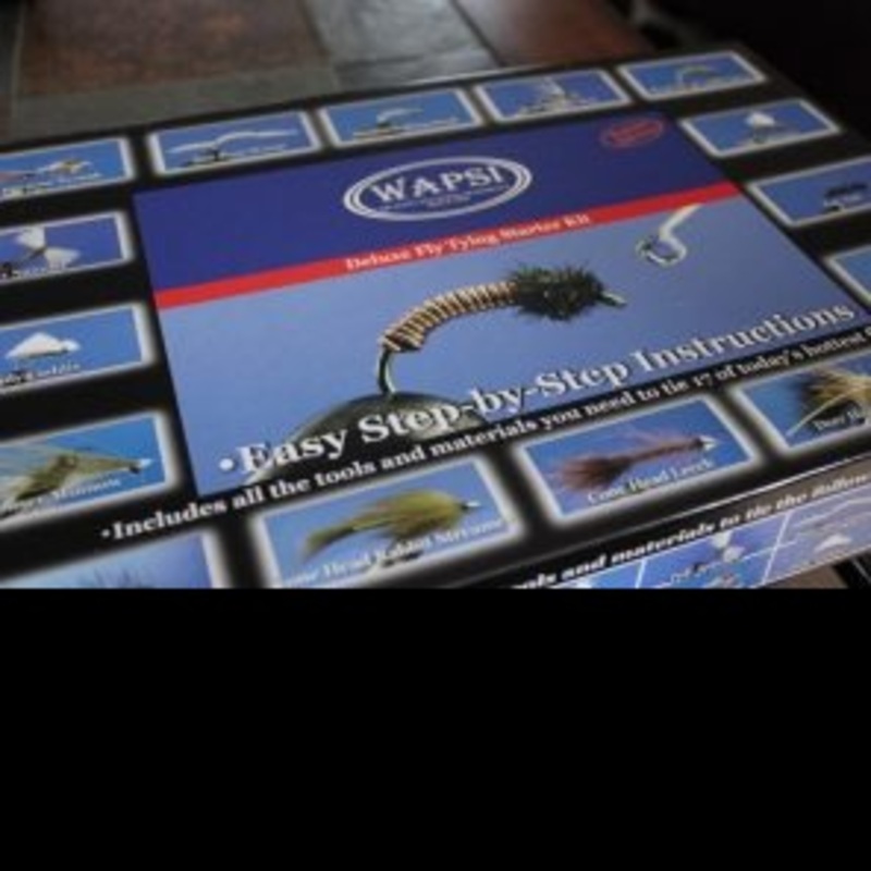 Wapsi Deluxe Fly Tying Kit