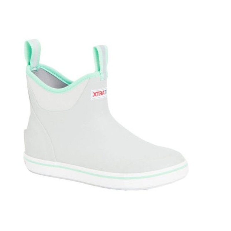 XtrtaTuf Women's Ankle Deck Boot Gray